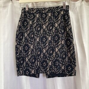 Express Cream‎ Black Lace Overlay Skirt Women's Mini Size 00 Club Date Night